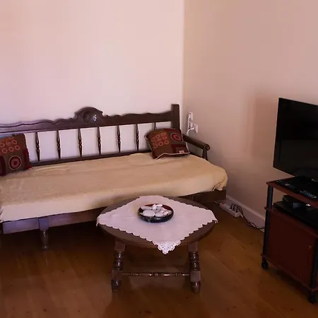 Holiday home Beautiful Traditional - πανέμορφο παραδοσιακό αρχοντικό Lefkada City